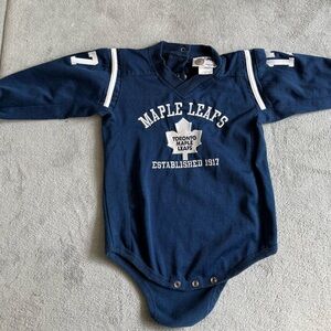 Toronto Maple Leafs Vintage One Piece - Size 18 months